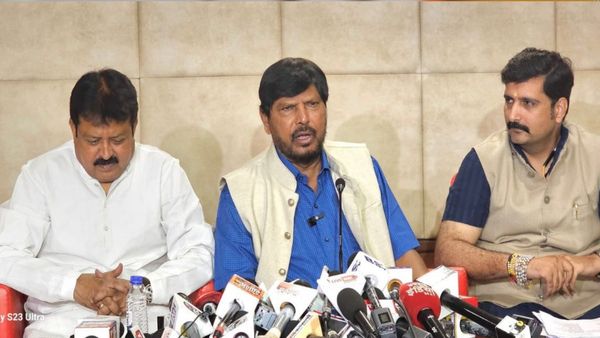 CG: कांग्रेस पर रामदास आठवले का प्रहार, लोकतंत्र नहीं, बल्कि कांग्रेस और इंडी गठबंधन खतरे में है