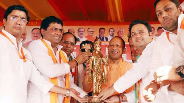 लोकसभा चुनाव: गाजियाबाद में जनसभा में उमड़ा जनसैलाब, सीएम योगी हुंकार- 'अबकी बार 400 पार'