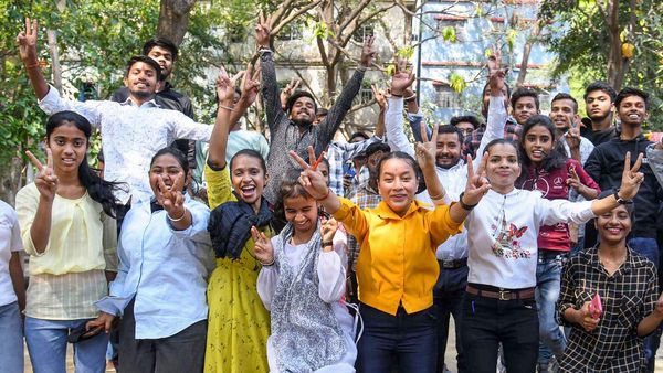 JAC 12th Result 2024: झारखंड बोर्ड ने जारी किया 12वीं का परिणाम, देखिए टॉपर्स की लिस्ट