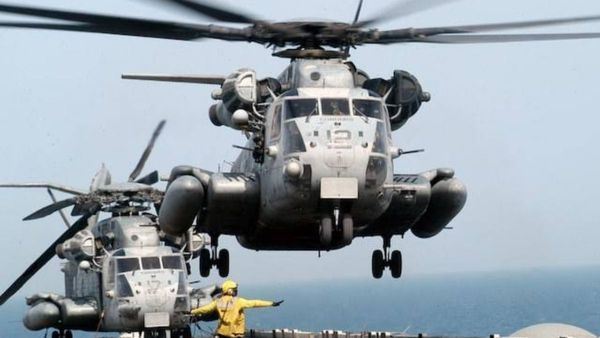 प्रशांत महासागर में जापान के 2 हेलीकॉप्टर क्रैश.. 8 क्रू मेंबर्स थे सवार, रेस्क्यू ऑपरेशन के लिए लगी टीमें