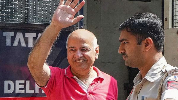 सिसोदिया ने चुनाव प्रचार के लिए मांगी थी इजाजत, CBI बोली- ये मास्टरमाइंड हैं, कोर्ट ने सुरक्षित रखा फैसला