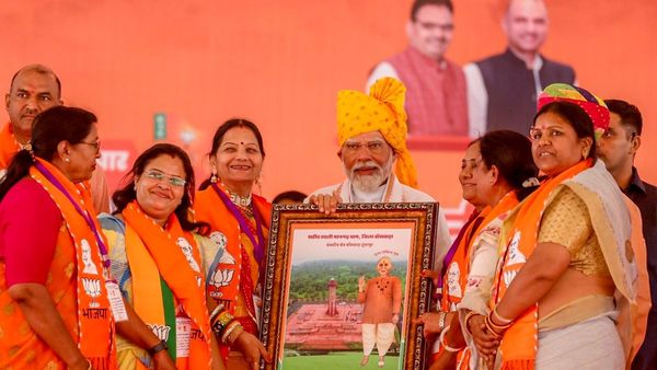 Election News: PM मोदी के मुसलमान वाले बयान पर घमासान.. जानिए विदेशी मीडिया ने क्या लिखा है?