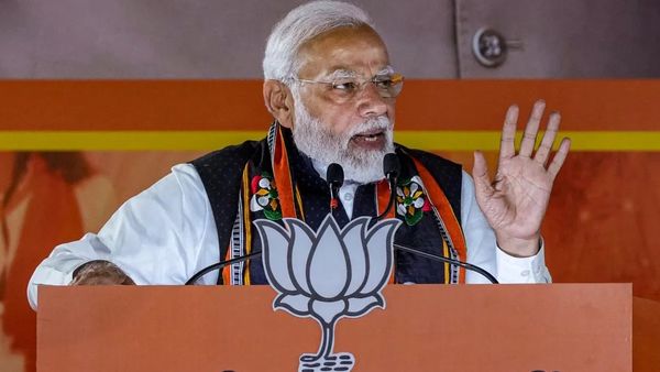 उद्योग जगत के दमदार प्रदर्शन से और बढ़ी महाराष्ट्र की चमक, बनेगा देश की 5 ट्रिलियन अर्थव्यवस्था का इंजन