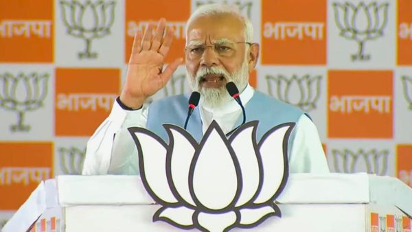 PM मोदी के 6 साल तक चुनाव लड़ने पर बैन वाली याचिका खारिज, HC ने कहा- ये पूरी तरह से गलत