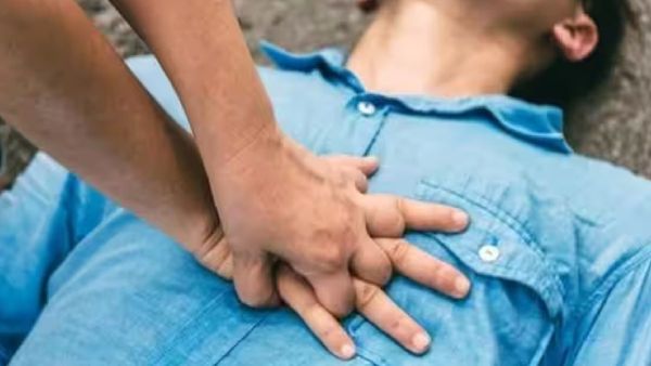 UP News: पिता ने रो-रो कर बताई बेटे के मौत की कहानी, होश उड़ा देगी यह घटना