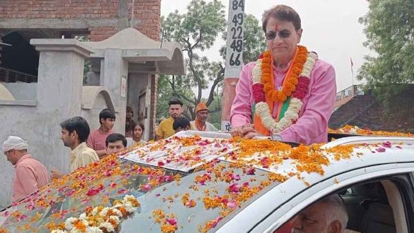 मेरठ में बीजेपी प्रत्याशी अरुण गोविल के रोड शो में चोरों ने खाली कर दिए लोगों की जेब, जानिए पूरा मामला