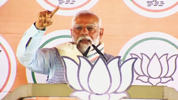 'INDI गठबंधन भ्रष्टाचारियों और देशविरोधी नफरती ताकतों का ठिकाना', नवादा में गरजे PM मोदी