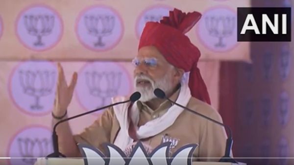 PM Modi in Churu: BJP प्रत्‍याशी देवेंद्र झाझड़िया के लिए वोट मांगने चूरू आए पीएम मोदी, बताई टिकट देने की वजह