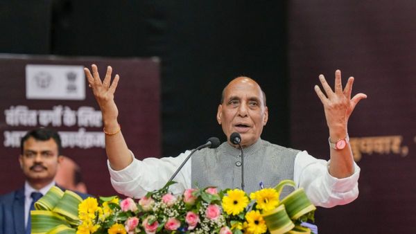 हम चीन की जगहों के नाम बदलें तो? अरुणाचल में 30 जगहों के नाम बदलने पर राजनाथ सिंह ने की कड़ी टिप्पणी