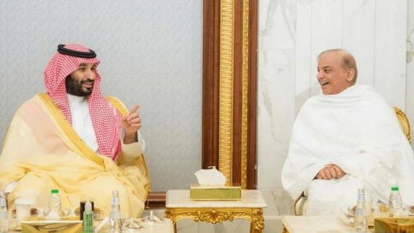 सऊदी-पाकिस्तान ज्वाइंट स्टेटमेंट में कश्मीर पर भारत का रूख शामिल, प्रिंस सलमान ने दिया शहबाज को झटका!