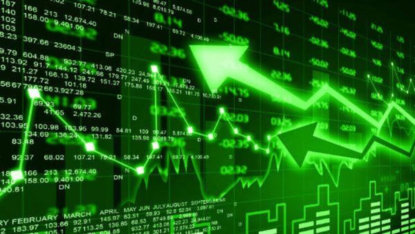 एक अवॉर्ड ने बदली इंडियन व्हिस्की कंपनी की किस्मत, 5 साल में 66 गुना रिटर्न, कई दिनों से लग रहा अपर सर्किट!