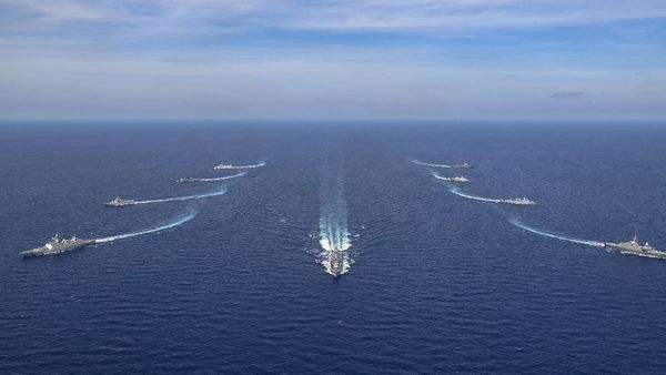 अमेरिका, जापान, ऑस्ट्रेलिया, फिलीपींस.. चीन की नाक के नीचे चार देशों का भीषण अभ्यास, QUAD का अंत!