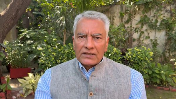 पंजाब: सुनील जाखड़ ने की भगवंत मान सरकार के काम की तारीफ, AAP ने कहा- हम सही रास्ते पर