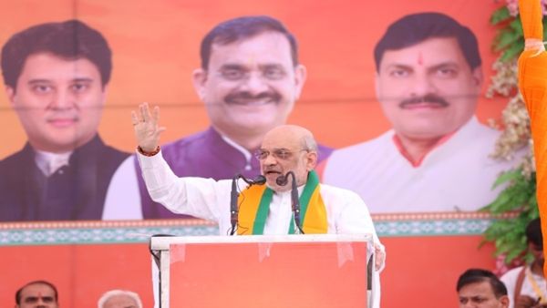 कांग्रेस भारत में शरिया लागू करना चाहती है, लेकिन जब तक भाजपा है, इसे लागू नहीं होने देंगे: अमित शाह