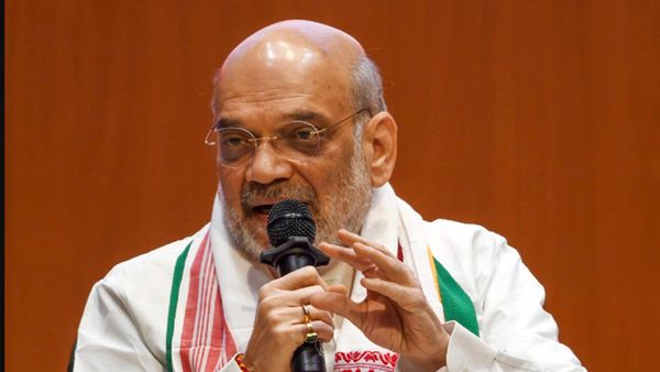 'अमेठी-रायबरेली से तो लड़ने की हिम्मत नहीं हो रही...', अमित शाह का राहुल-प्रियंका पर बड़ा हमला