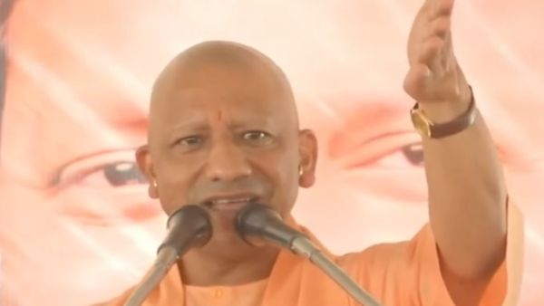 महराजगंज में सीएम योगी की हुंकार-अब आपका रुपया कब्रिस्‍तान में नहीं देश के विकास में खर्च हो रहा है