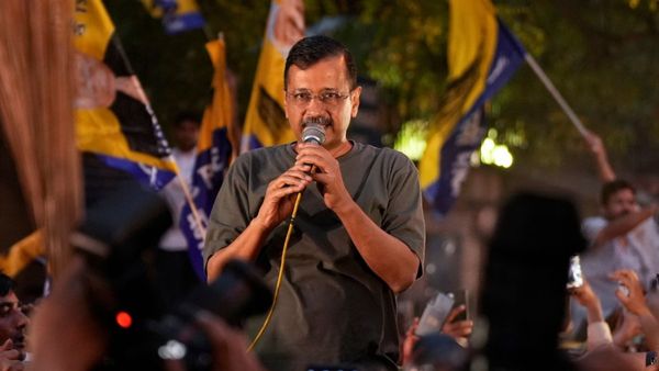 'ये सत्ता में आए तो विपक्ष को भेजेंगे जेल...', PM मोदी पर हमलावर केजरीवाल को क्यों है योगी आदित्यनाथ की चिंता?