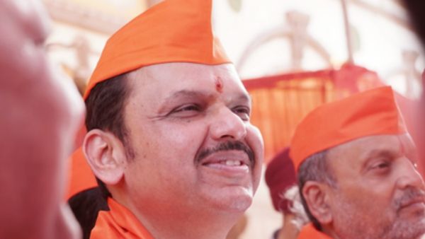 देवेंद्र फडणवीस बोले- कांग्रेस और इंडी गठबंधन को नई नीति है रोज झूठ बोलो और लोगों में भ्रम फैलाओ