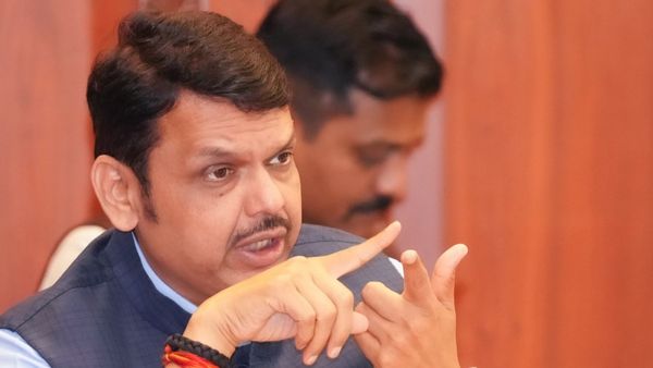 देवेंद्र फडणवीस ने एनडीए की जीत का किया दावा, बोले- लगातार तीसरी बार प्रधानमंत्री बनने जा रहे नरेंद्र मोदी