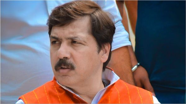 'काहे मूड खराब कर रहे हैं', किस बाहुबली नेता का नाम सुन चिढ़ गए धनंजय सिंह, फिर बोले-'चुनाव के बाद जवाब देंगे'