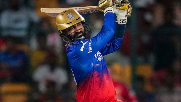 IPL के बाद DK को मिला टी20 वर्ल्ड कप का टिकट, जानिए अचानक ऐसा क्या हुआ