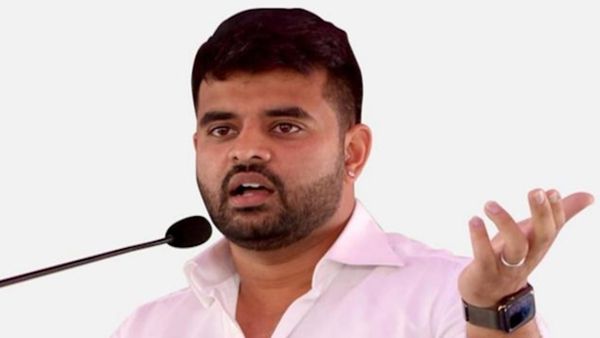 कर्नाटक: प्रज्वल रेवन्ना के खिलाफ बड़ा एक्शन, अरेस्ट वारंट जारी