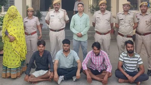 Honeytrap Rajasthan: हनीट्रैप में फंसे पालिकाध्‍यक्ष, महिला ने मिलने बुलाकर वीडियो बनाया, मांगे एक करोड़ रुपए