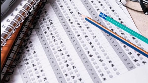 NEET UG Answer key 2024: नीट यूजी की आंसर शीट जारी, कैसे करें डाउनलोड, आपत्ति दर्ज के लिए कितना लगेगा चार्ज?