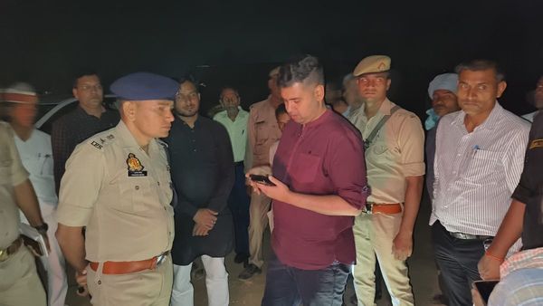 Maharajganj News: ईंट भट्ठे की दीवार गिरने से तीन मजदूरों की मौत,दो की हालत गंभीर, डीएम ने दिए यह खास निर्देश