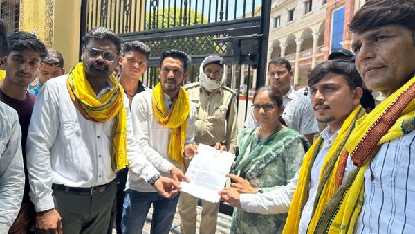 Sidhi के दुष्कर्म कांड पर फूटा Jays का गुस्सा, दोषियों को फांसी देने की मांग