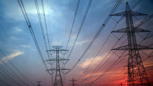 Rajasthan power crisis: राजस्‍थान में गहराने लगा बिजली संकट, दो से पांच घंटे हो रही कटौती