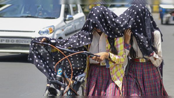 पंजाब में भीषण गर्मी का असर, राज्य सरकार ने बदला स्कूलों का समय