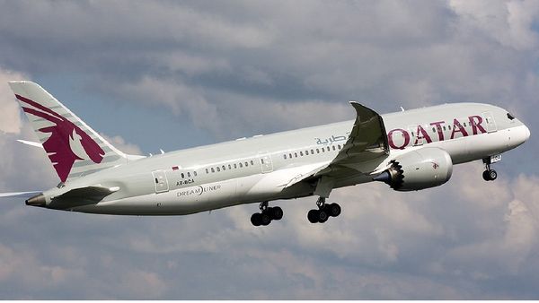 Doha-Dublin Flight: दोहा से डबलिन जा रहे कतर एयरवेज के विमान में गड़बड़ी, 12 घायल, जानें आगे क्या हुआ?