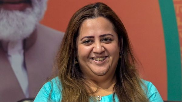 'चिंता मत कीजिए, मोदी के अगले कार्यकाल में वो भी आ रहा है', BJP में जाते ही राधिका खेड़ा ने बता दी अंदर की बात