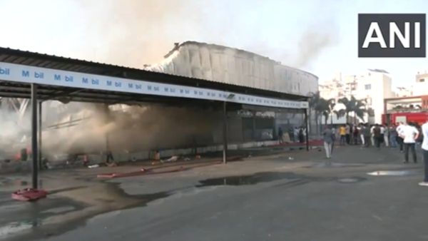 राजकोट अग्निकांड: 27 लोगों की मौत का गुनहगार कौन? गेम जोन के मालिक-मैनेजर पर कसा शिकंजा