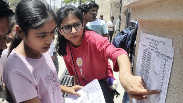 Top 10 Toughest Exams in the World 2024: दुनिया की 10 सबसे मुश्किल परीक्षाएं, पास करने में निकल जाएगा पसीना!