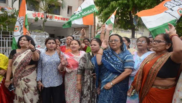 दलितों के खिलाफ बढ़ते अत्याचार किसी भी प्रगतिशील और सभ्य समाज के लिए चिंताजनक: विभा पटेल
