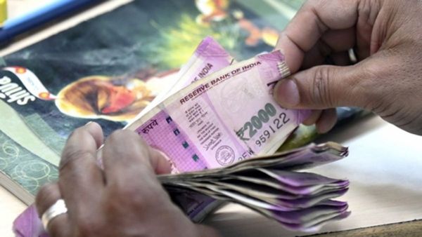 पंजाब सरकार ने दिया तोहफा, अब इन कर्मचारियों के लिए छठे वेतन आयोग को मंजूरी दी