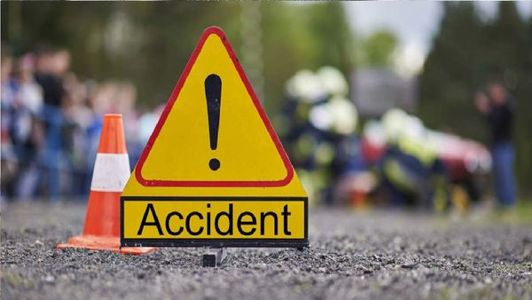 Uttarakhand news: खाई में गिरी कार, पांच महीने के मासूम की मौत, तीन घायल, मायके से ससुराल आ रहा था परिवार