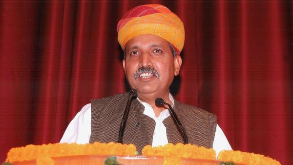 Who is Arjun Ram Meghwal: 'चूरू कलेक्‍टर' अर्जुन राम मेघवाल बने केंद्रीय मंत्री, IAS छोड़ ज्‍वाइन की थी BJP