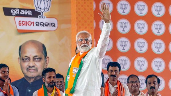 Lok Sabha Result: केंद्र में सत्ता के लिए क्या BJP करेगी 'खेला'? बहुमत कम रहने पर इन दलों पर डाल सकती है डोरे