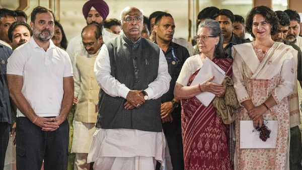 Lok Sabha Chunav:'सोचने के लिए कुछ वक्‍त दें', नेता प्रतिपक्ष के रूप में नाम की पेशकश पर राहुल गांधी