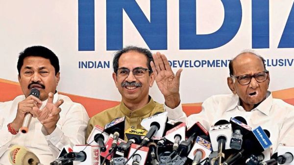 'जिन्होंने मुझे छोड़ा...'धोखा देने वालों को उद्धव ठाकरे का मैसेज, दरार की खबरों के बीच MVA ने की PC