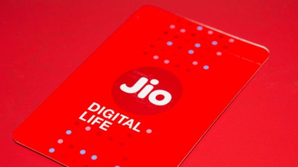 Jio ने दिया अपने यूजर्स को तगड़ा झटका! 25 प्रतिशत तक महंगा हुआ प्लान, इस दिन से होगा लागू, देखें पूरी लिस्ट