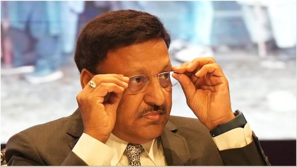 चुनावी नतीजों से पहले चुनाव आयोग की प्रेस कॉन्फ्रेस: 31 करोड़ महिला वोटर, हिंसा मुक्त वोटिंग, जानें 10 बातें