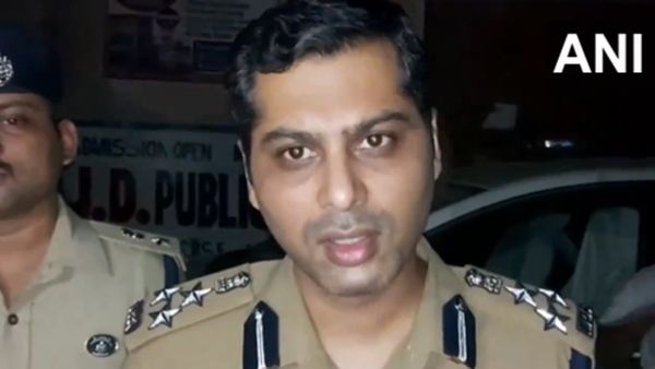 गाजियाबाद में घर में लगी भीषण आग, 7 माह के मासूम सहित 5 लोगों की जलकर मौत, 2 जख्मी