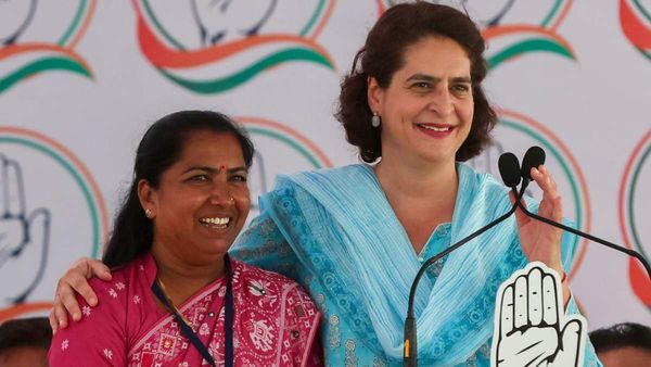 कौन हैं गुजरात की इकलौती कांग्रेस MP गेनीबेन ठाकोर? जिन्होंने क्राउडफंडिंग के जरिए चुनाव लड़ा और जीता