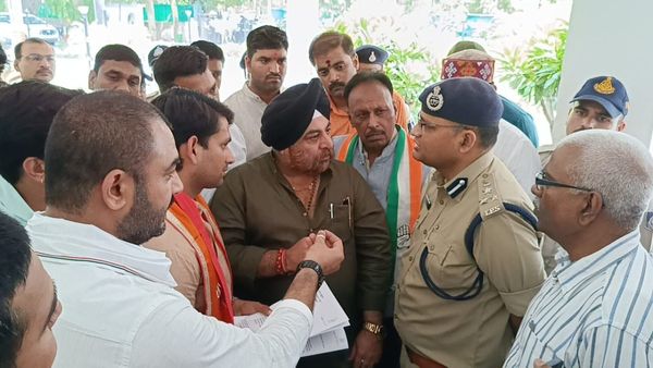 Indore News: बढ़ते अपराधों पर फूटा युवा कांग्रेस का गुस्सा, प्रदेश अध्यक्ष ने सरकार को दिया अल्टीमेटम