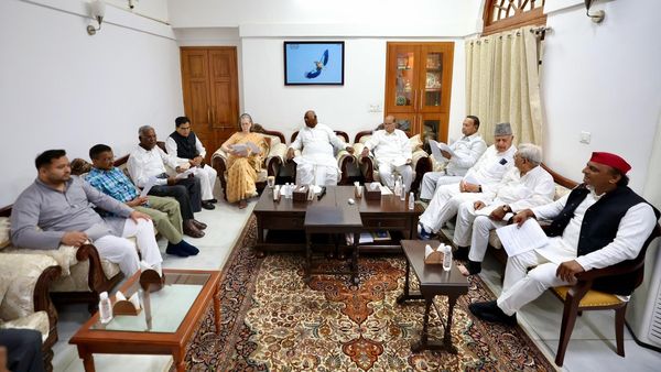 Exit Polls पर कांग्रेस का यू-टर्न,अब टीवी डिबेट में हिस्सा लेंगे पार्टी के नेता