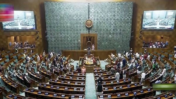 दिलचस्प होने वाला है लोकसभा स्पीकर का चुनाव, विपक्ष की एंट्री से आ सकता है नया मोड़